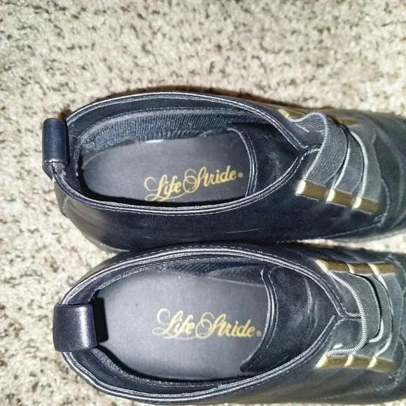 Vintage 1990s Life Stride Leather Ankle Boots Size 9M Black 3 Strap Booties - Picture 4 of 11